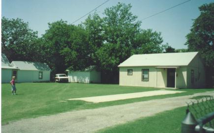 small_house1_stillwater.jpg (20600 bytes)