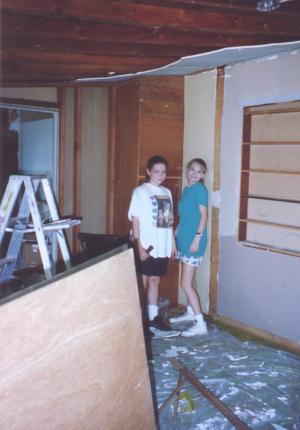 tulsa_house_remodel_helpers1.jpg (19735 bytes)