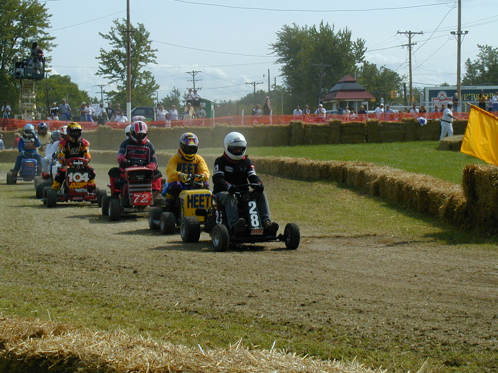 CHUCK MILLER LEADING THE PARADE IN FX CLASS - 8/00